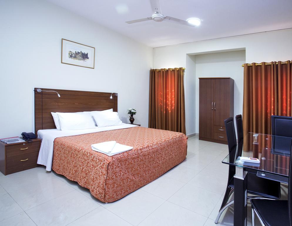 Nuzha Hotel Apartments Mascate Extérieur photo