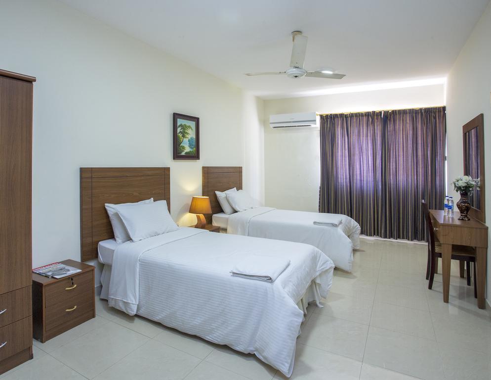 Nuzha Hotel Apartments Mascate Extérieur photo