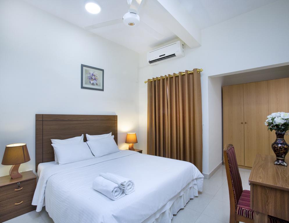 Nuzha Hotel Apartments Mascate Extérieur photo