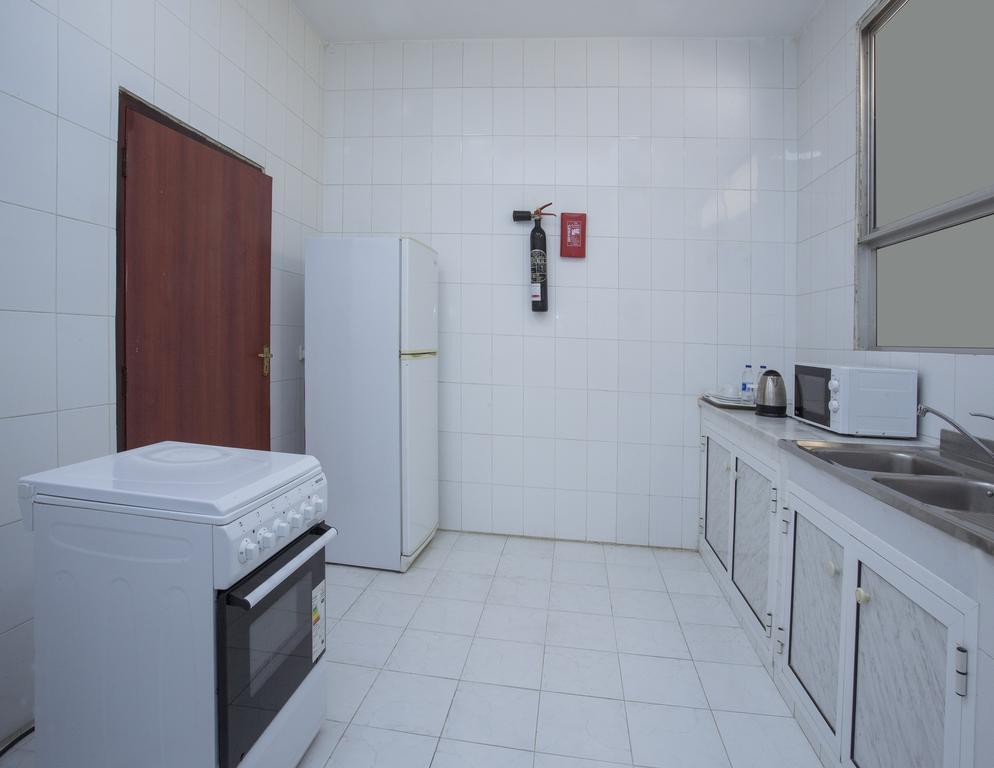 Nuzha Hotel Apartments Mascate Extérieur photo
