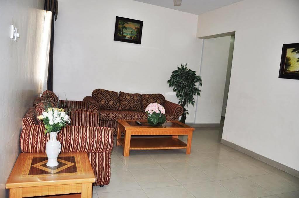 Nuzha Hotel Apartments Mascate Extérieur photo